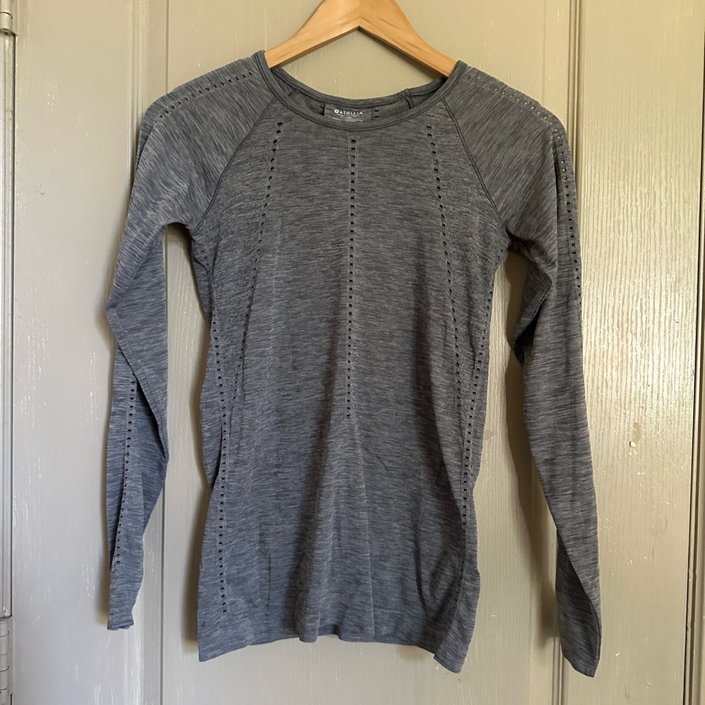 Athleta Long sleeve top